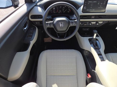 New 2026 Honda HR-V LX image 25