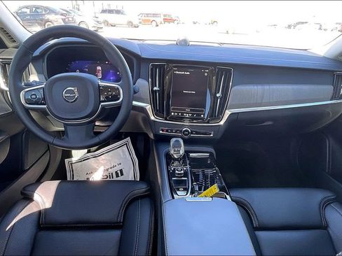 Certified 2023 Volvo S90 T8 Ultimate image 20