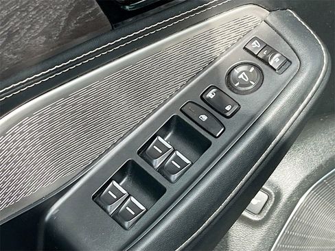 Used 2023 Acura MDX Advance image 18