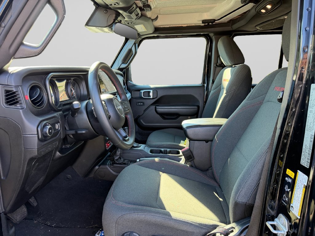 Used 2025 Jeep Wrangler Unlimited Rubicon AWD/4WD image 10
