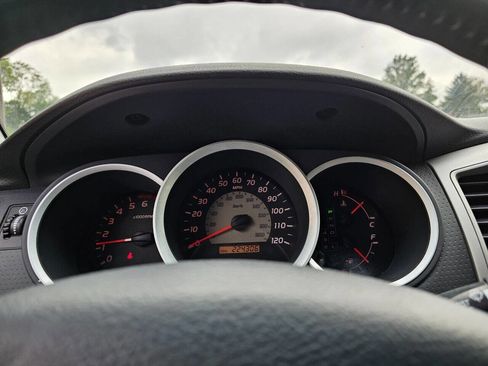 Used 2007 Toyota Tacoma PreRunner image 22