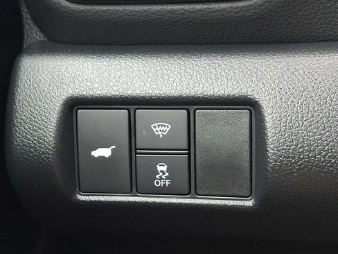 Used 2025 Honda Pilot TrailSport image 24