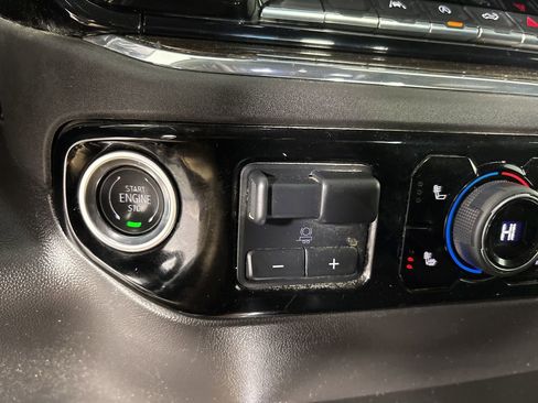 Used 2024 Chevrolet Silverado 1500 LT Trail Boss w/ Protection Package image 17