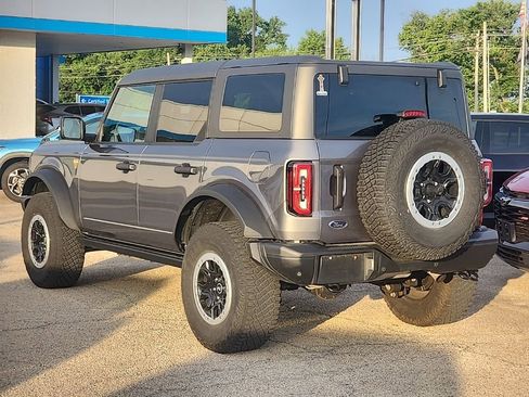 Used 2023 Ford Bronco Badlands AWD/4WD image 2