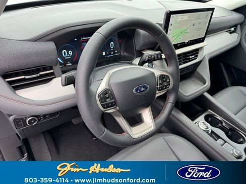 New 2026 Ford Explorer Active w/ Active Comfort Package image 17