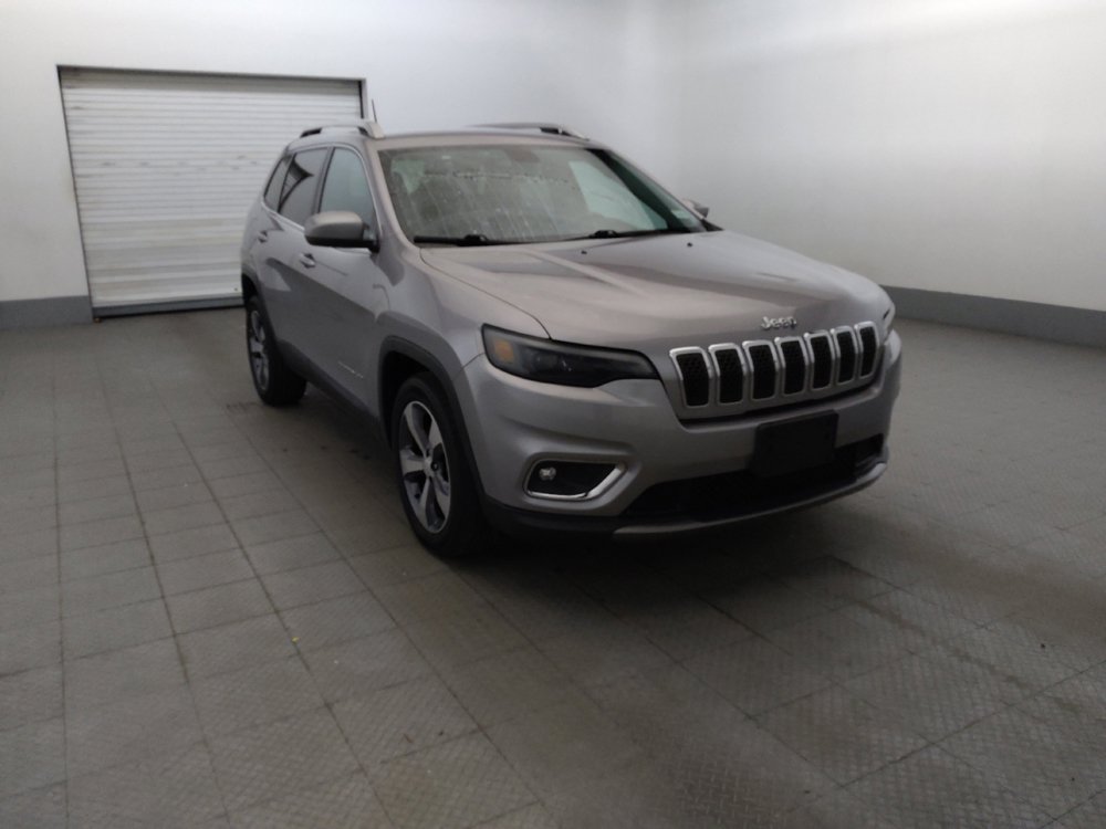 Used 2019 Jeep Cherokee Limited FWD image 13