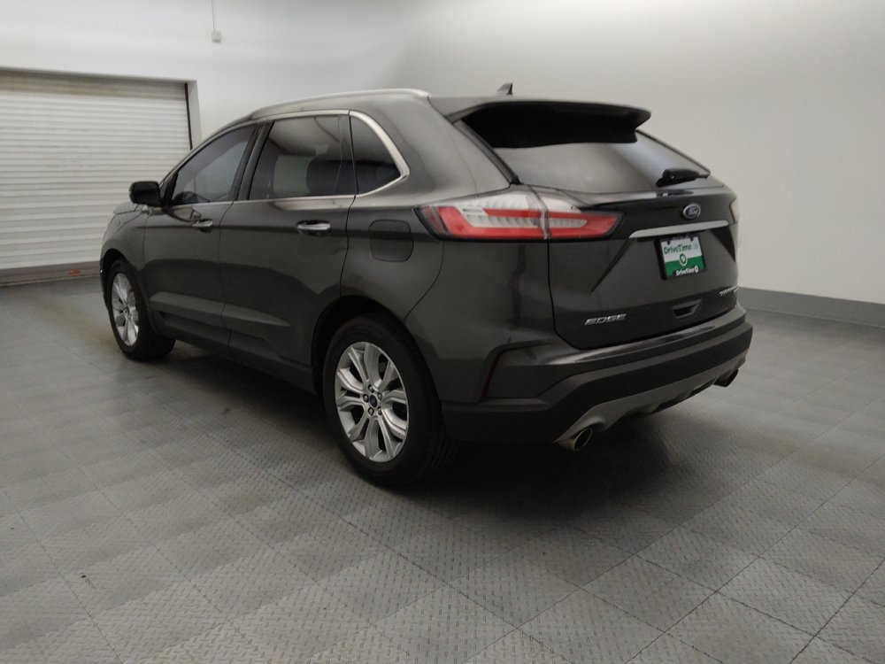 Used 2019 Ford Edge Titanium FWD image 5