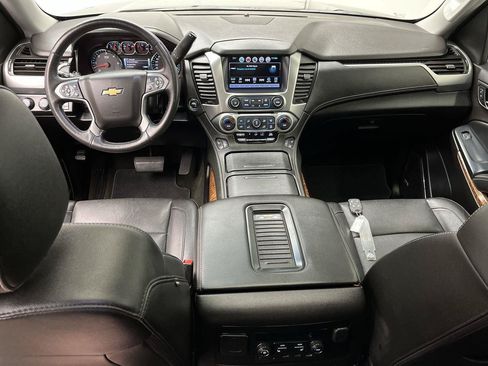 Used 2017 Chevrolet Tahoe Premier AWD/4WD image 4