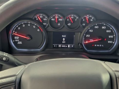 Used 2025 Chevrolet Silverado 1500 Custom w/ Turbomax Blackout Package image 17