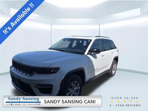 Used 2022 Jeep Grand Cherokee Limited image 1