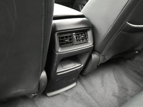 Used 2023 Honda CR-V EX-L image 37