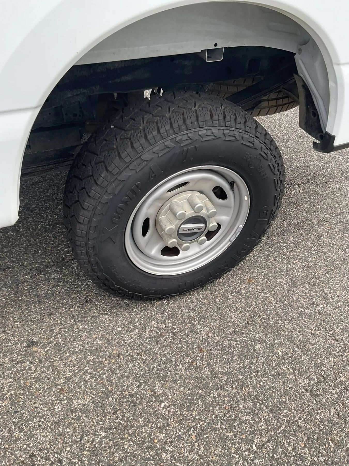 Used 2024 Ford F250 XL w/ FX4 Off-Road Package AWD/4WD image 10