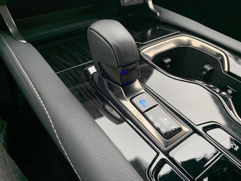 Certified 2025 Lexus RX 350 FWD image 26