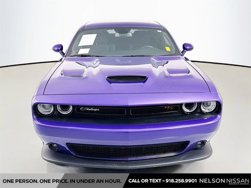 Used 2023 Dodge Challenger R/T Scat Pack RWD image 2