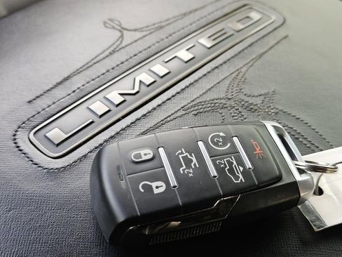 Used 2021 RAM 1500 Limited image 34