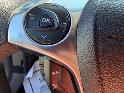 Used 2022 Ford Transit Connect XLT FWD image 13