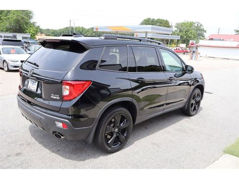 Used 2021 Honda Passport Elite image 5