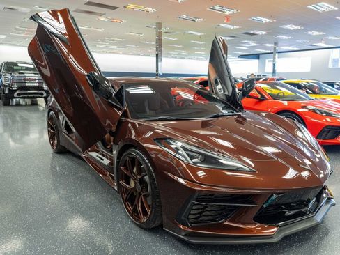 Used 2022 Chevrolet Corvette Stingray Coupe w/ 1LT image 18