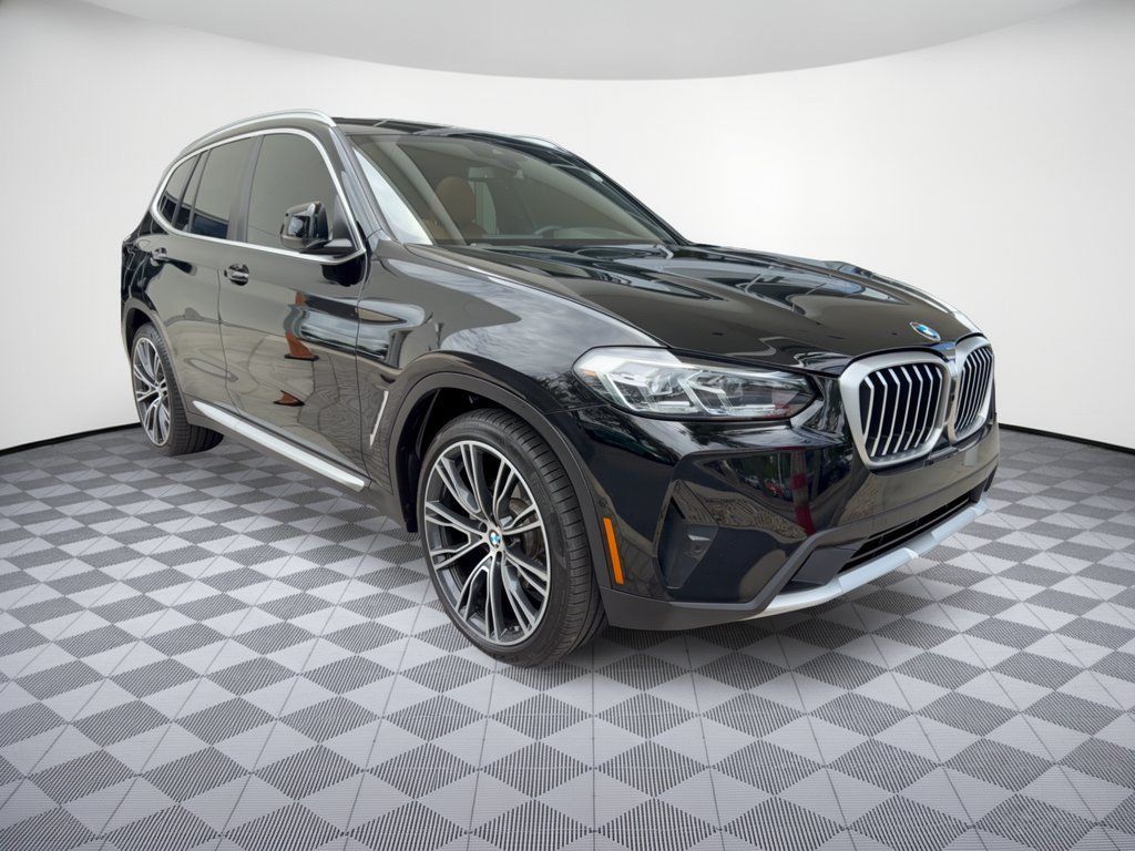 Used 2024 BMW X3 sDrive30i w/ Convenience Package RWD image 7