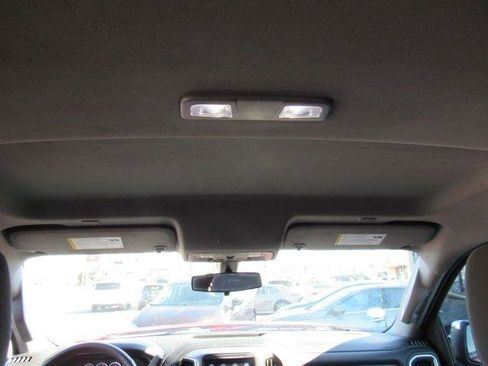 Used 2020 Chevrolet Silverado 1500 LT w/ All-Star Edition image 17