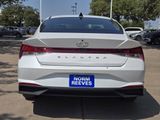 Certified 2023 Hyundai Elantra SEL w/ Convenience Package image 4