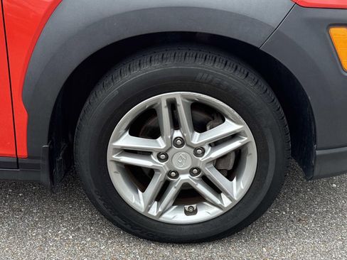 Used 2020 Hyundai Kona SE FWD image 4