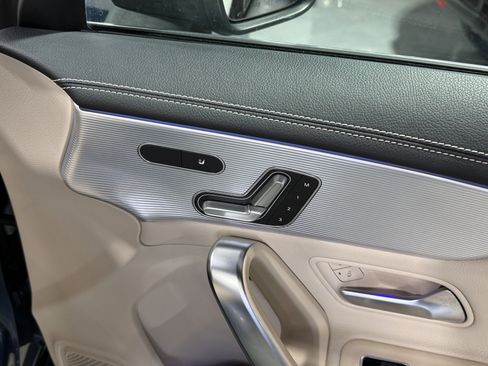 Used 2020 Mercedes-Benz CLA 250 image 35