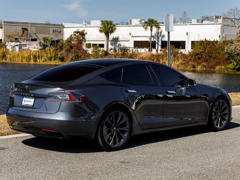 Used 2020 Tesla Model S Performance image 3