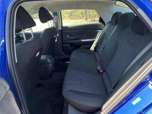 New 2026 Hyundai Elantra SE image 19