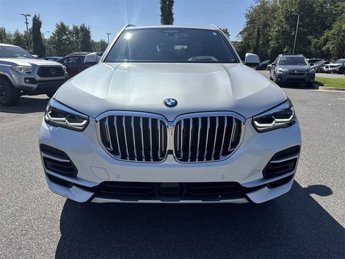 Used 2023 BMW X5 xDrive40i image 8
