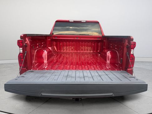 Used 2023 Chevrolet Silverado 1500 LT RWD image 18