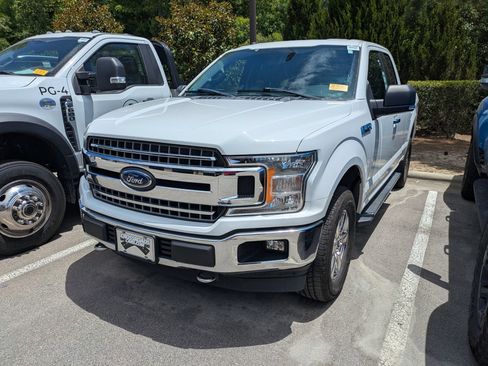 Used 2018 Ford F150 XLT w/ Equipment Group 301A Mid AWD/4WD image 3