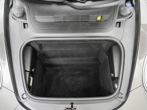 Used 2014 Porsche 911 Carrera image 24