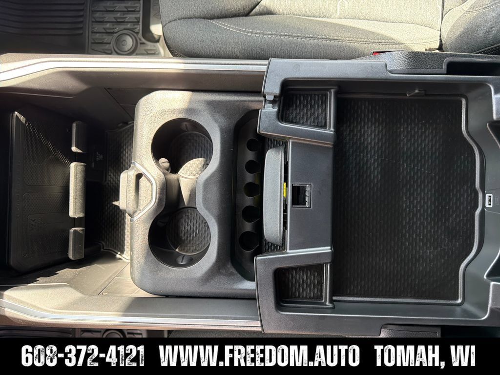 Used 2025 RAM 1500 Big Horn AWD/4WD image 25