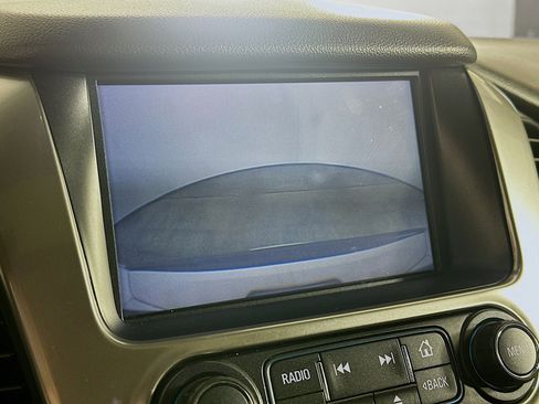 Used 2019 Chevrolet Tahoe LT RWD image 23