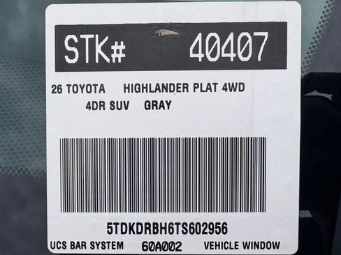 New 2026 Toyota Highlander Platinum image 21