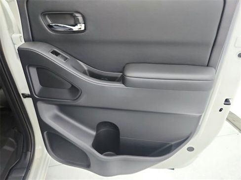 New 2026 Nissan Frontier SV w/ All-Weather Content Package image 38