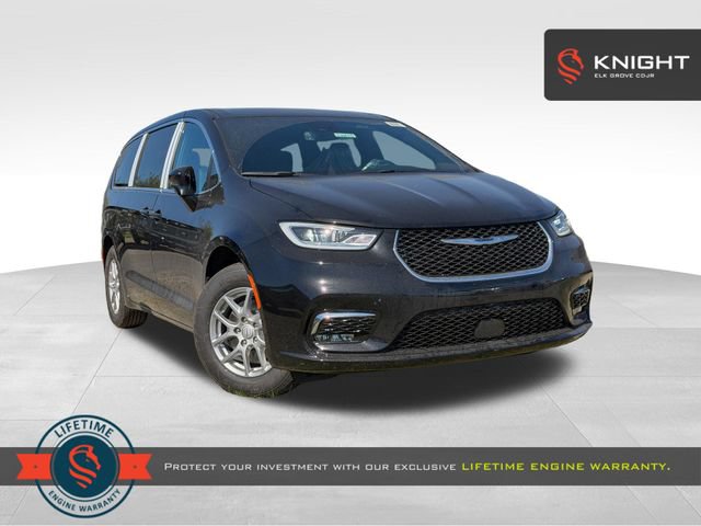 New 2026 Chrysler Pacifica Select FWD image 1