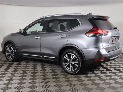 Used 2017 Nissan Rogue SL AWD/4WD image 9