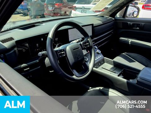 Used 2024 Hyundai Santa Fe Calligraphy AWD/4WD image 14