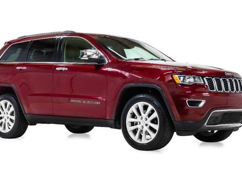 Used 2017 Jeep Grand Cherokee Limited RWD image 1