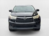 Used 2016 Toyota Highlander LE image 2