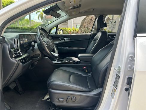 Used 2023 Kia Sportage EX FWD image 14