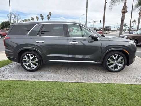 Used 2021 Hyundai Palisade Limited w/ Cargo Package image 7