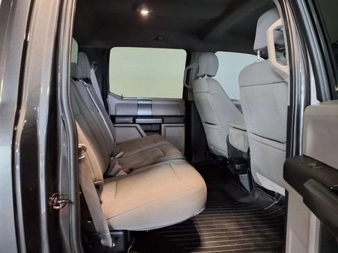 Used 2018 Ford F150 XLT w/ Equipment Group 302A Luxury AWD/4WD image 10