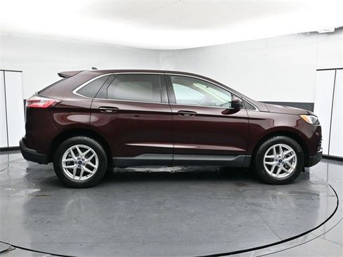 Used 2022 Ford Edge SEL w/ Convenience Package image 15