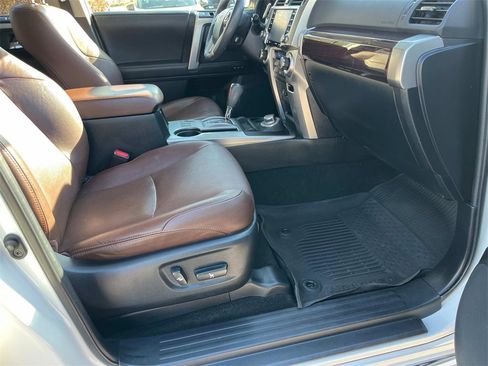 Used 2021 Toyota 4Runner Limited image 28