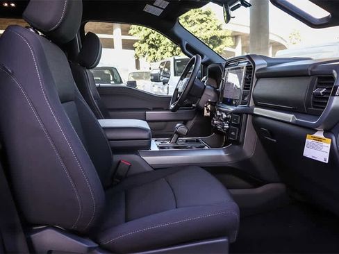 New 2026 Ford F150 XLT w/ FX4 Off-Road Package image 17