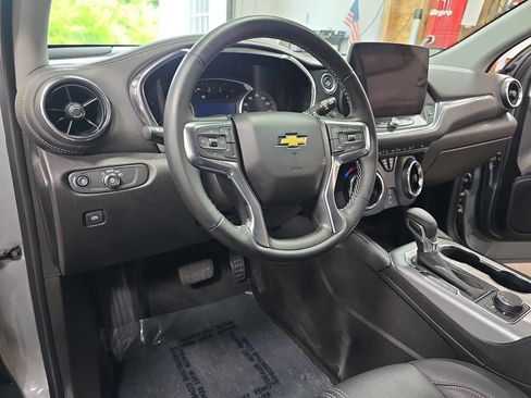 Used 2024 Chevrolet Blazer LT w/ LPO, Floor Liner Package FWD image 15