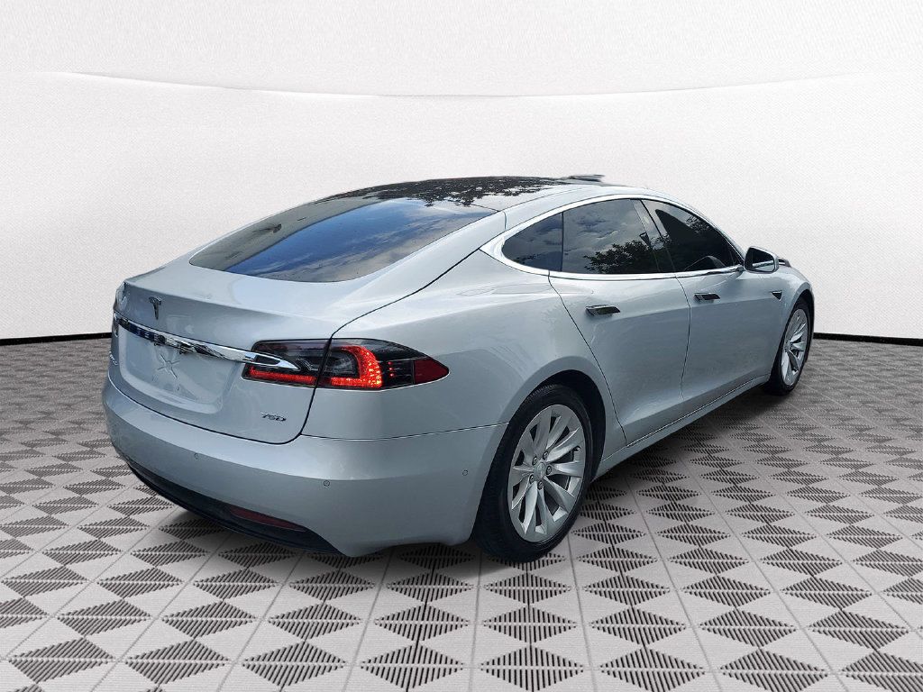 Used 2018 Tesla Model S 75D AWD/4WD image 6